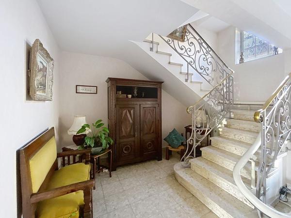 Maison -garages-jardin- Brive centre-5 pieces