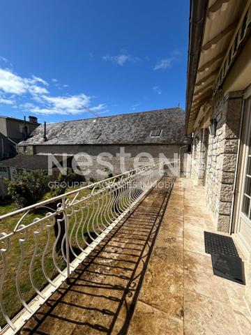 Maison -garages-jardin- Brive centre-5 pieces