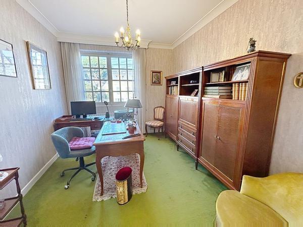 Maison -garages-jardin- Brive centre-5 pieces