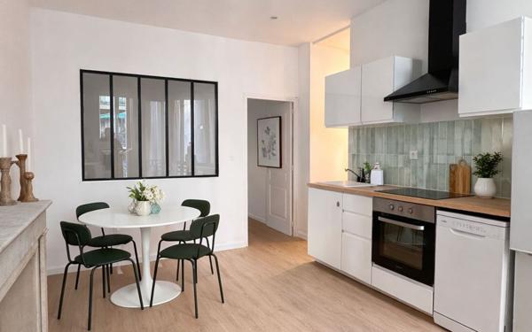 Appartement à vendre    3 pièces • 45,20 m2 Marseille 4