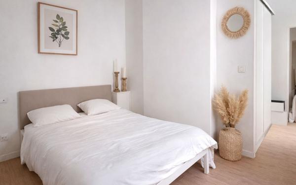 Appartement à vendre    3 pièces • 45,20 m2 Marseille 4