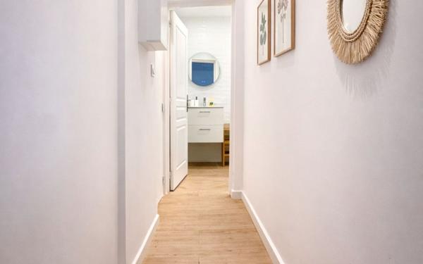 Appartement à vendre    3 pièces • 45,20 m2 Marseille 4