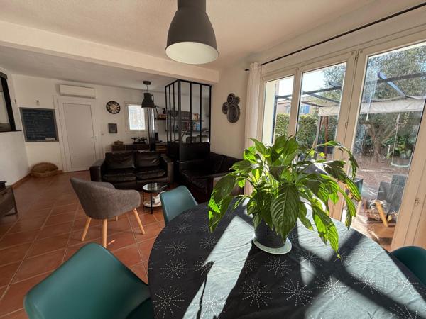 VILLA T5 DE 2003 – 3 CHAMBRES + BUREAU – BRIGNOLES – LOTISSEMENT CALME PROCHE COMMODITÉS