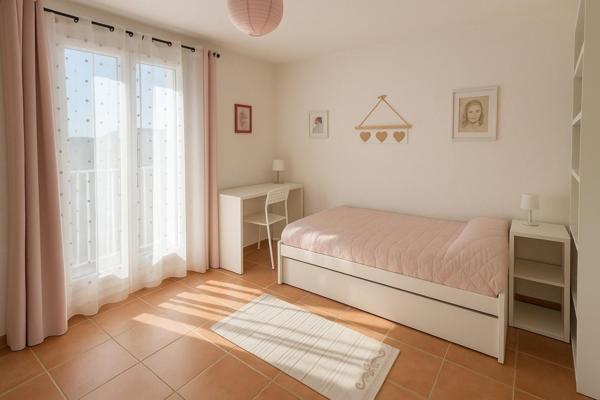 VILLA T5 DE 2003 – 3 CHAMBRES + BUREAU – BRIGNOLES – LOTISSEMENT CALME PROCHE COMMODITÉS