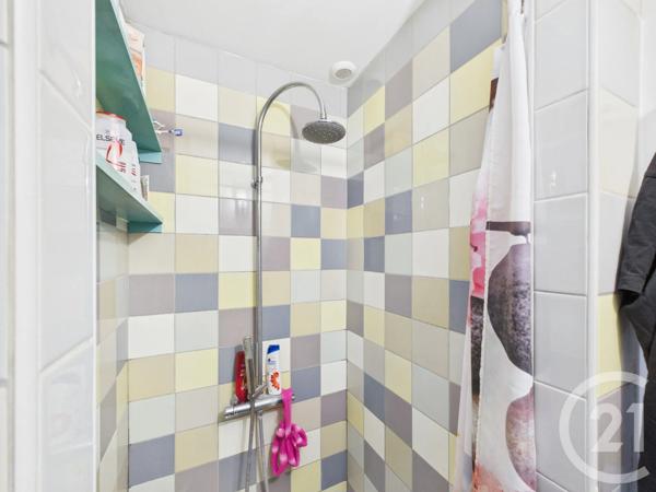 Maison à vendre  5 pièces - 121,20 m 2   TRAPPES  - 78