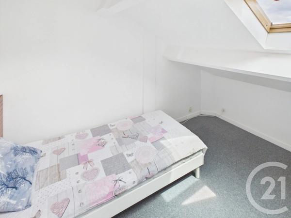 Maison à vendre  5 pièces - 121,20 m 2   TRAPPES  - 78