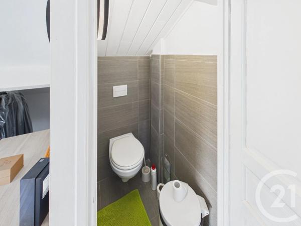 Maison à vendre  5 pièces - 121,20 m 2   TRAPPES  - 78