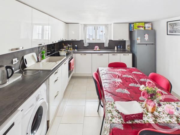 Maison à vendre  5 pièces - 121,20 m 2   TRAPPES  - 78