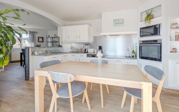 Maison à vendre    5 pièces • 138 m2 Ytrac