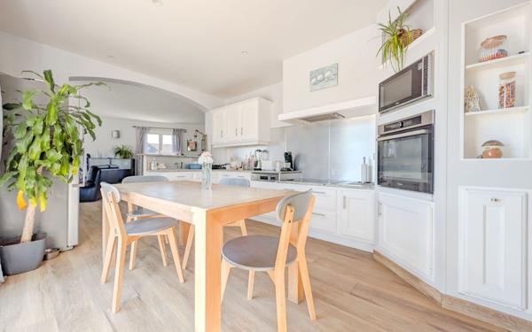 Maison à vendre    5 pièces • 138 m2 Ytrac