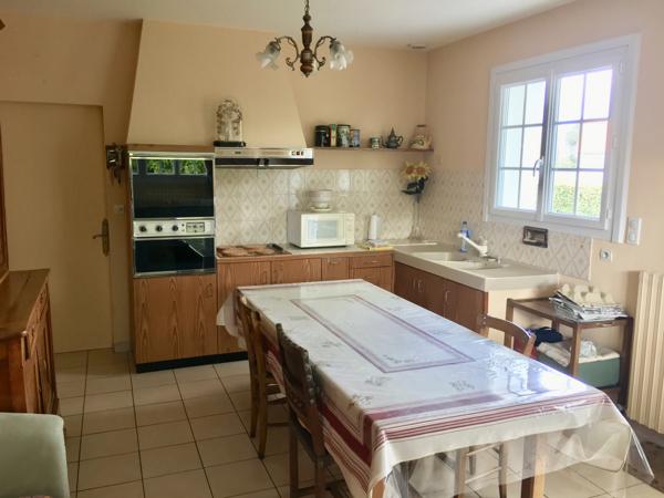 Charmante maison de plain-pied de 90m2 à 2 pas du centre-ville