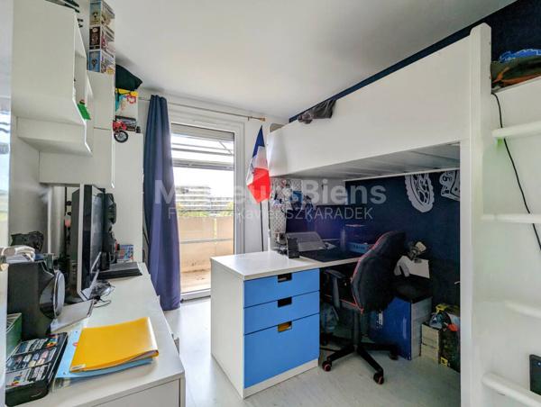 Magnifique F5 avec grand balcon