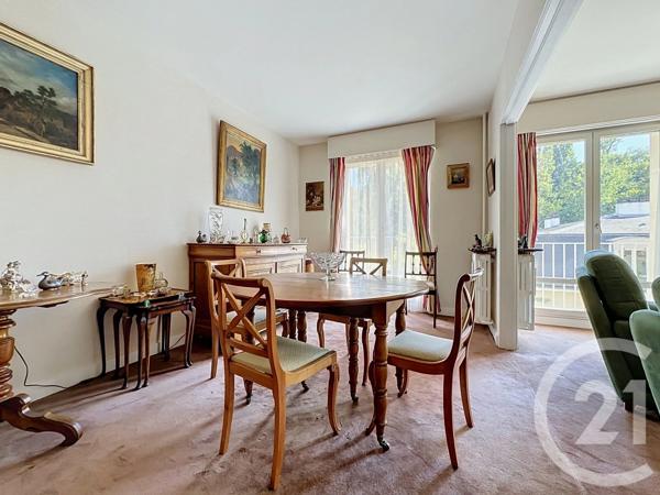 Appartement T4 à vendre  4 pièces - 86,54 m 2   VERSAILLES  - 78