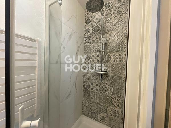 Immeuble Périers 8 pièce(s) 156 m2