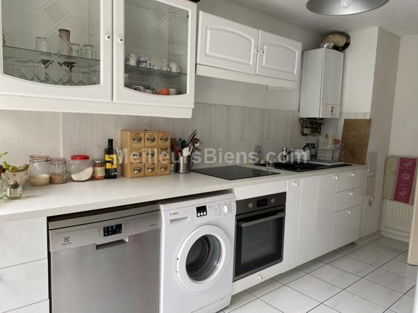 Exclusivité, Schiltigheim, appartement T3 avec balcon et garage