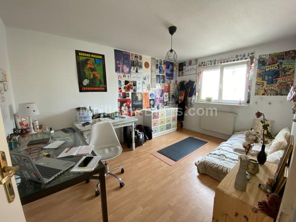 Exclusivité, Schiltigheim, appartement T3 avec balcon et garage
