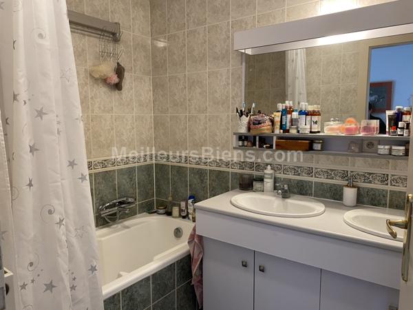 Exclusivité, Schiltigheim, appartement T3 avec balcon et garage