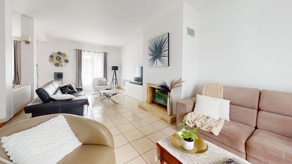 Maison LONGJUMEAU 6 pièces 148 m²