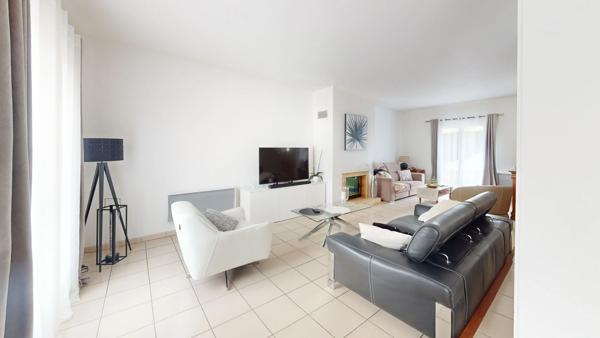 Maison LONGJUMEAU 6 pièces 148 m²