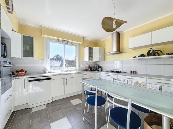 EXCLUSIVITE Nantes Procé : Maison familiale / garage / jardin clos / excellent état / DPE en C