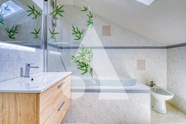 Maison 5 pièces 87.8 m2
