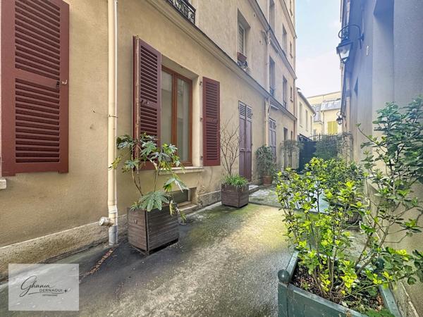 À VENDRE – APPARTEMENT AVEC COMMERCIALITÉ 91 m² 3 PIECES  PARIS 11EME ARRONDISSEMENT (75)