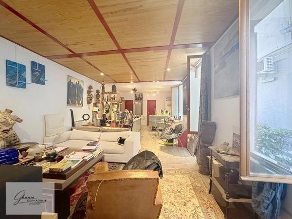 À VENDRE – APPARTEMENT AVEC COMMERCIALITÉ 91 m² 3 PIECES  PARIS 11EME ARRONDISSEMENT (75)