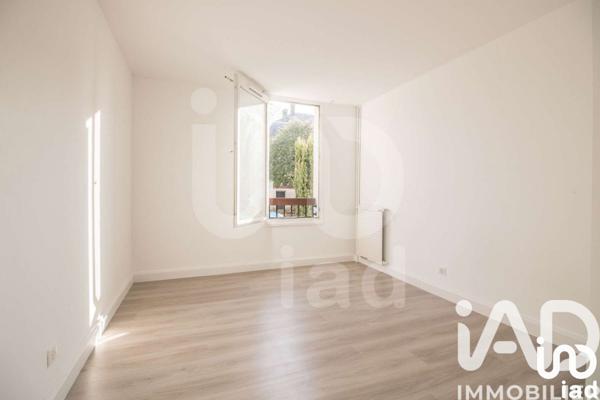 Location appartement 2 pièces 57 m² Compiègne