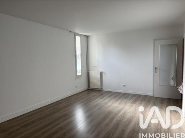 Location appartement 2 pièces 57 m² Compiègne