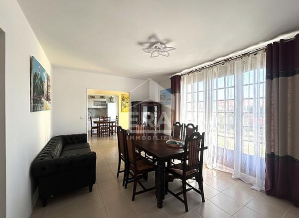 A Vendre - Maison 4 pièces - Rue