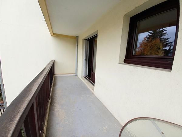 Rare à la vente ! Studio proche de toutes commodités.