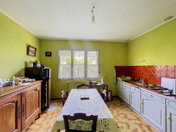 Maison Saint Jean De Linieres 5 pièce(s) 131 m2