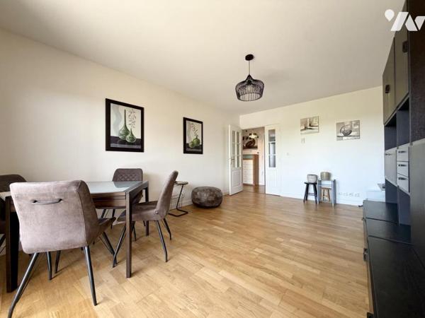 T3 TRAVERSANT 69m² | TERRASSE | STATIONNEMENT PRIVATIF