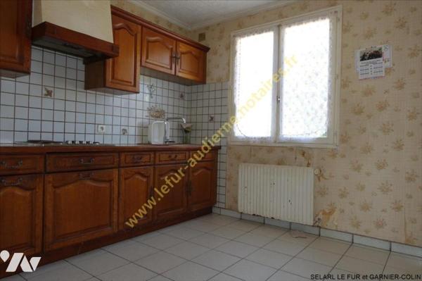 CENTRE VILLE et PORT à PIED