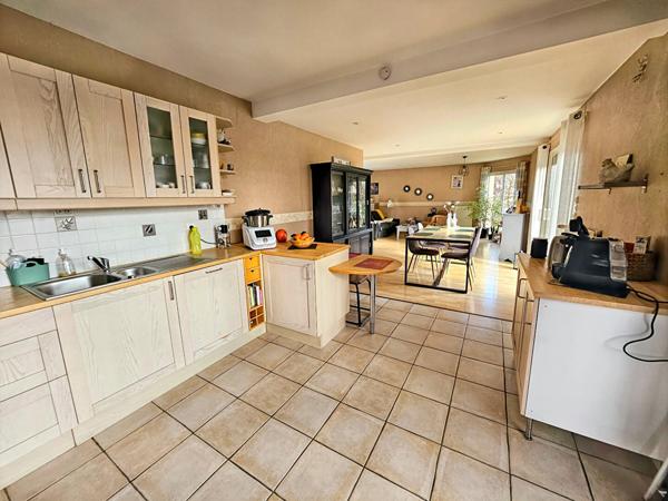 A vendre- A pieds des commodités- Maison Le Loroux Bottereau - Surface 130 m²