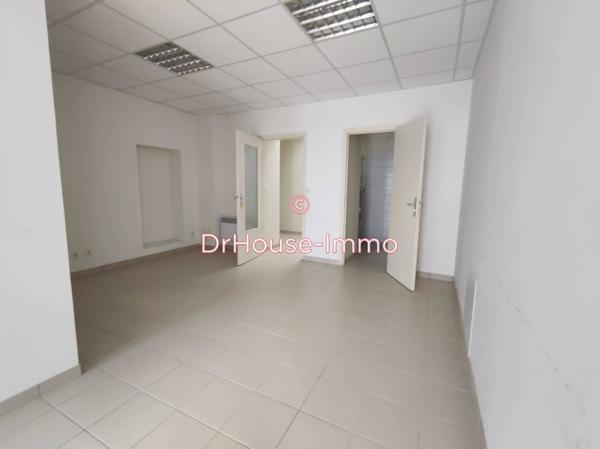 Bureau à louer 2 pièces de 58 m²