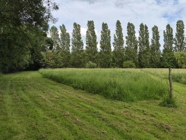 Terrain de Loisirs en bord de rivière