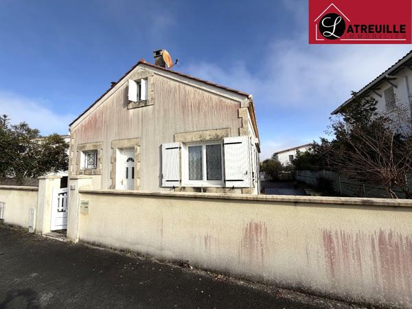 Maison – Baisse de prix à Saint-Georges-de-Didonne : 447 200  FAI