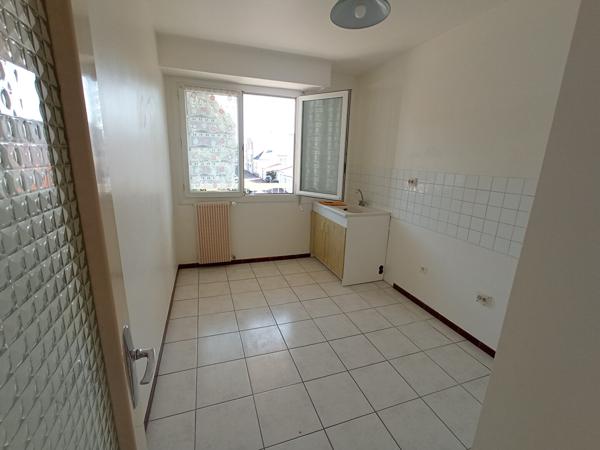 CHALLANS CENTRE - Appartement T2 de 52.10 m²