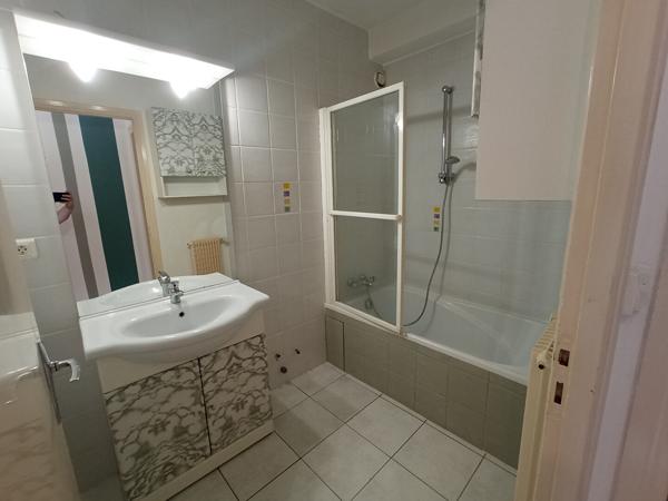 CHALLANS CENTRE - Appartement T2 de 52.10 m²