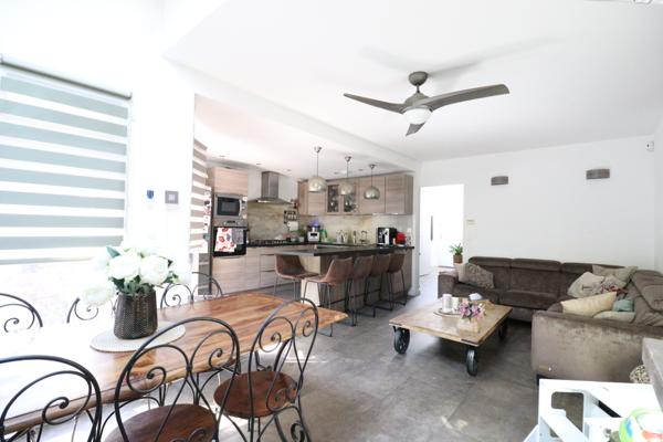 Le Pont-de-Claix (38800) LE PONT DE CLAIX MAISON MITOYENNE AU CALME SANS VIS A VIS