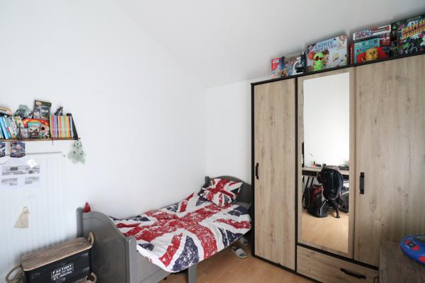 Le Pont-de-Claix (38800) LE PONT DE CLAIX MAISON MITOYENNE AU CALME SANS VIS A VIS