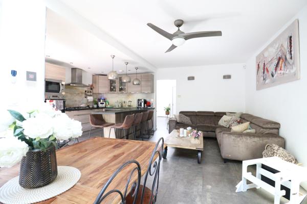 Le Pont-de-Claix (38800) LE PONT DE CLAIX MAISON MITOYENNE AU CALME SANS VIS A VIS