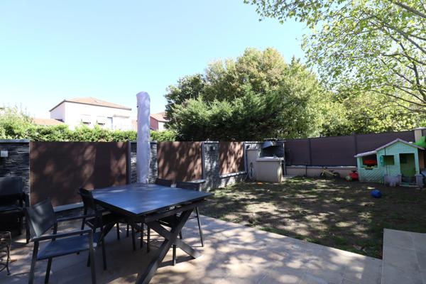 Le Pont-de-Claix (38800) LE PONT DE CLAIX MAISON MITOYENNE AU CALME SANS VIS A VIS