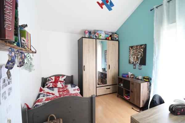 Le Pont-de-Claix (38800) LE PONT DE CLAIX MAISON MITOYENNE AU CALME SANS VIS A VIS