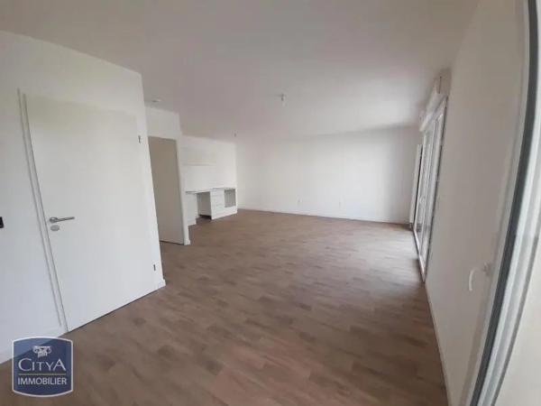 Appartement à louer 3 pièces 72.03m²