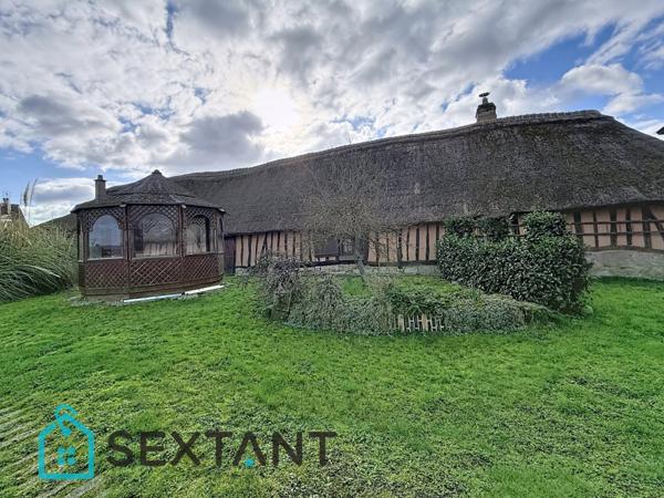 Chaumière dans les boucles de la Seine