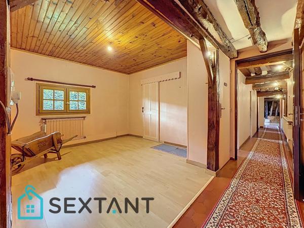 Chaumière dans les boucles de la Seine