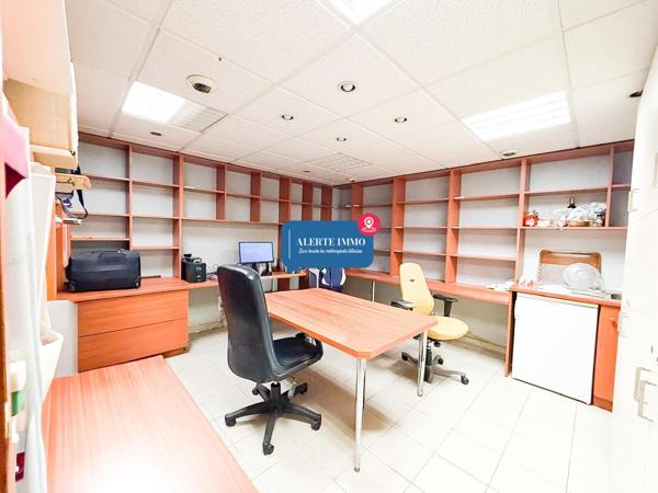 VIEUX LILLE LOCAL PROFESSIONNEL DE 219 M2 DE SURFACE TOTALE 115 M2 DDC+104 M2 SOUS SOL