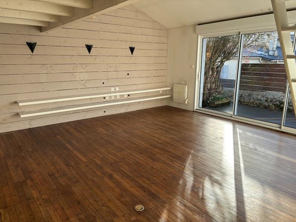 Maison à vendre à Bressuire - 5 pièces, 3 chambres 127m² avec jardin de ville